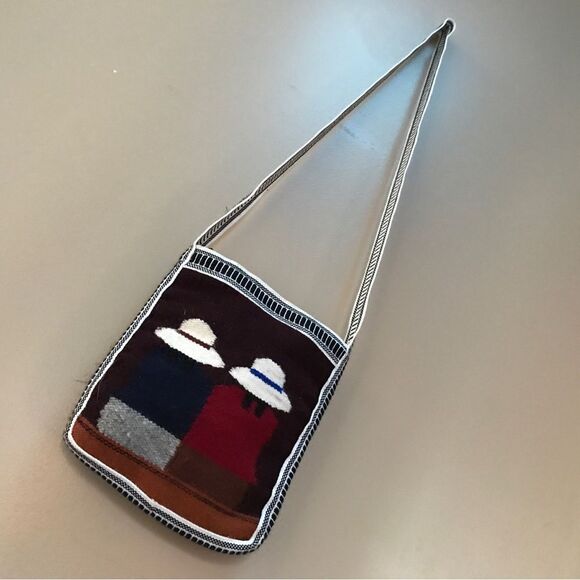 Woolen Incan Zup Closure Folk Bag Made in Ecuador - Picture 4 of 8